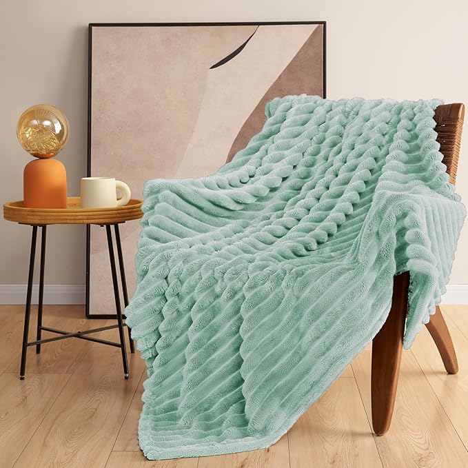 HIMEET Sage Green Ribbed Twin Blanket - Image 9