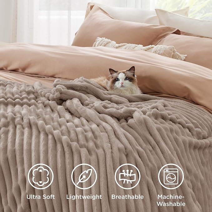 Bedsure GentleSoft Light Brown Twin Blanket - Image 5