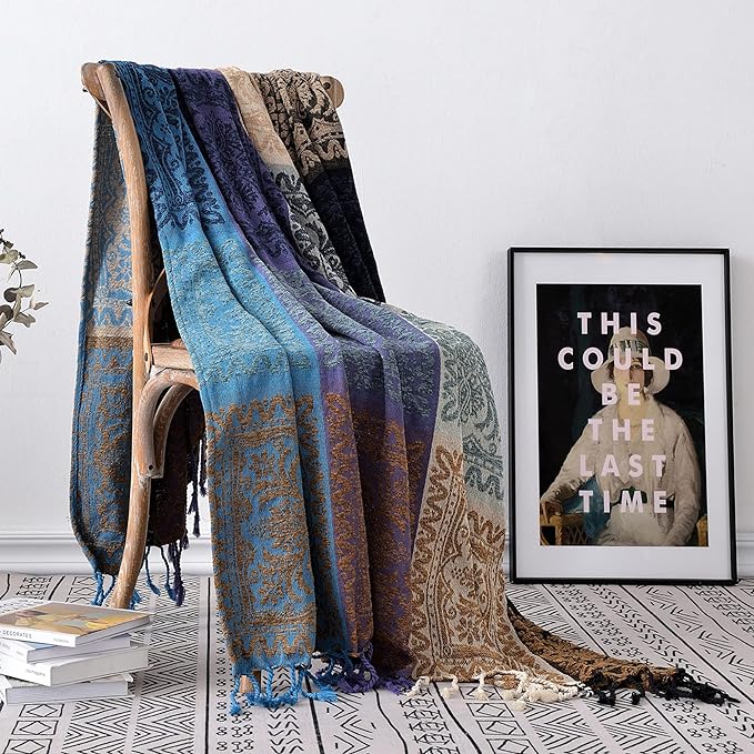 Boho Throw Blanket, Chenille Jacquard Tassels Throw Blankets - Image 3