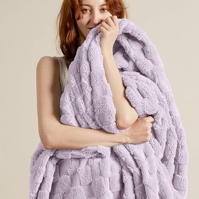 Bedsure GentleSoft Lavender Purple Throw Blanket by BEDSURE