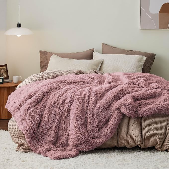 Bedsure GentleSoft Fluffy Dusty Pink King Size Blanket by BEDSURE