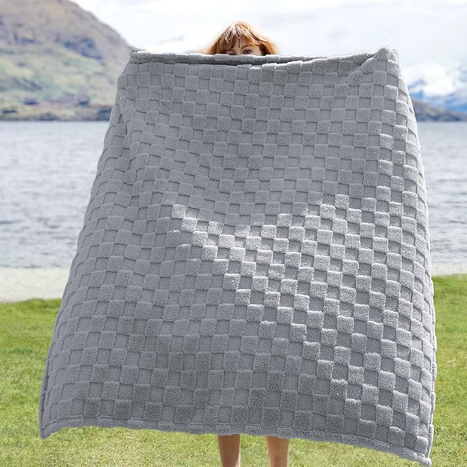 Bedsure GentleSoft Silver Grey Throw Blanket - Image 3