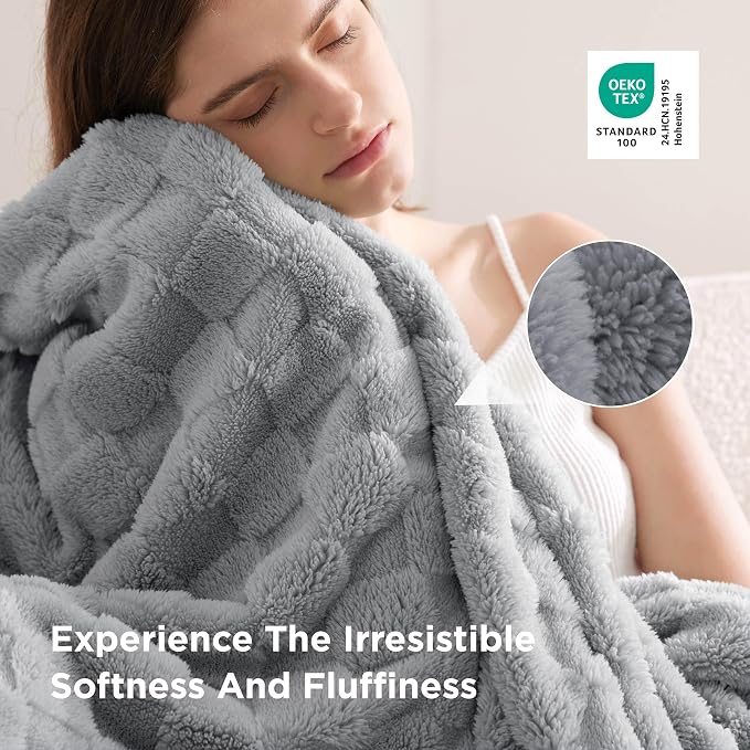Bedsure GentleSoft Twin Blanket - Image 4