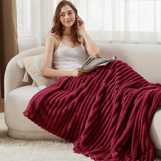 Bedsure GentleSoft Red Twin Blanket - Image 3
