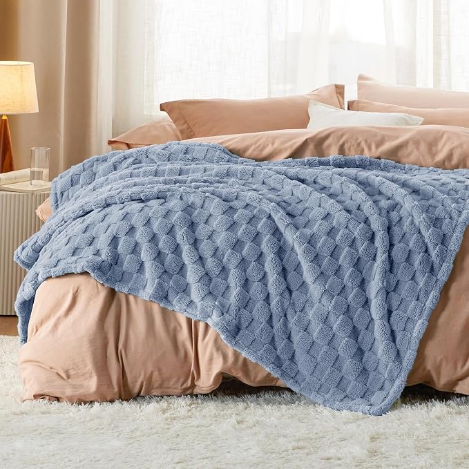 Bedsure GentleSoft Twin Blanket - Image 5